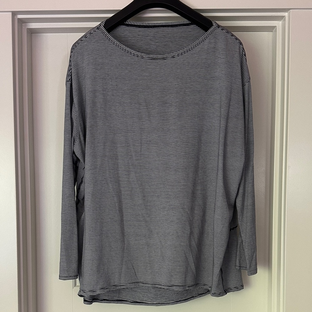 Lululemon Back In Action Long Sleeve Shirt